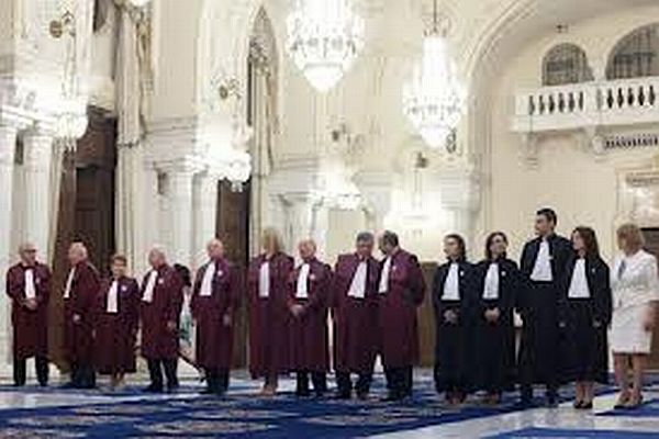 La Commission s'inquiète des menaces de mort contre les juges roumains